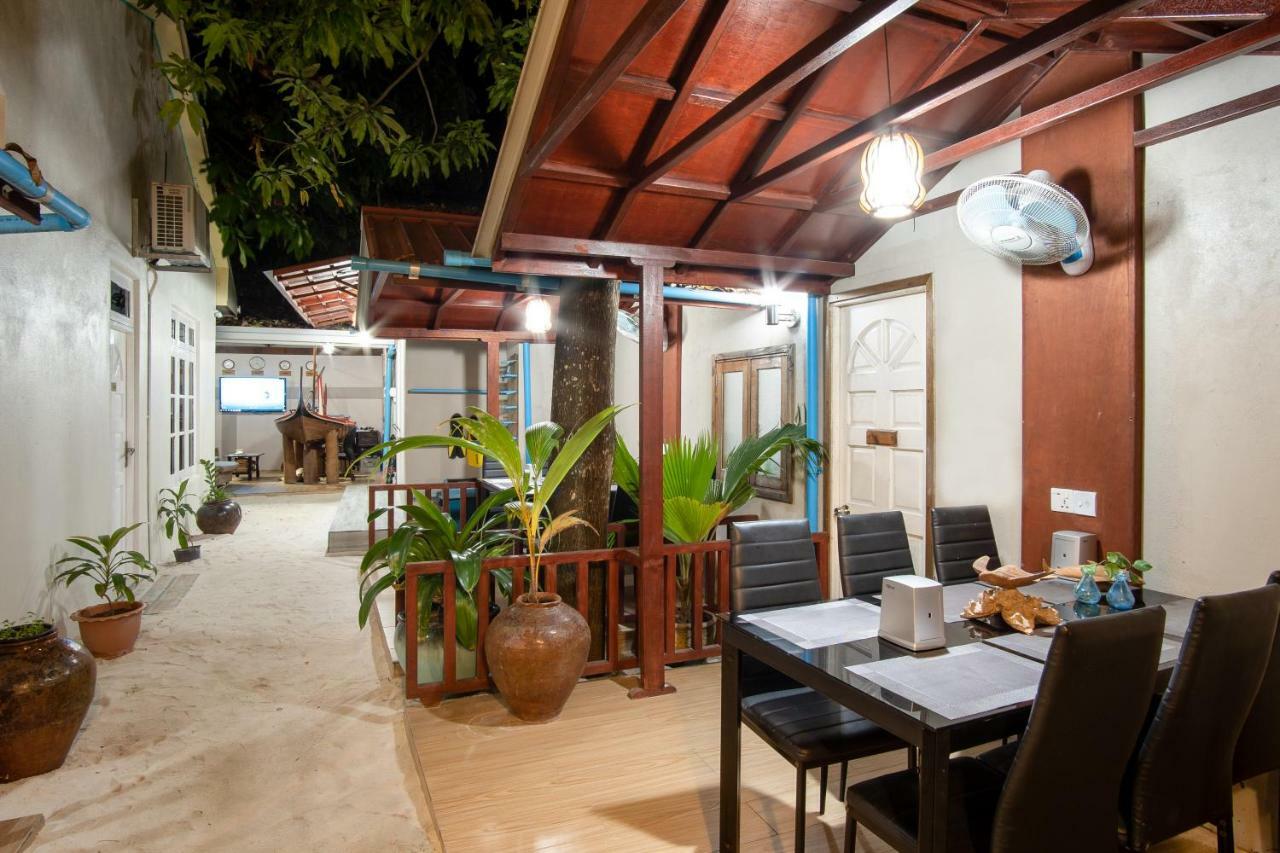 Starry Night At Ukulhas Hotel Eksteriør billede